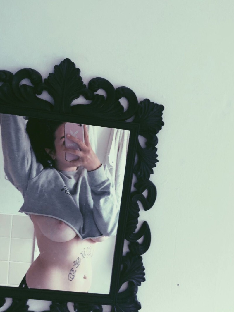 Лана проститутка интим салон Санкт-Петербурга у метро Обухово салон проституток телефон